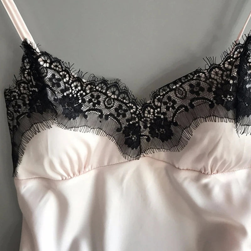 1 Set Women's Pajamas Set, Fashionable V-neck Lace Sexy Pajamas, Pajama Shorts Set, Ice Silk Camisole Top Pajama Pants